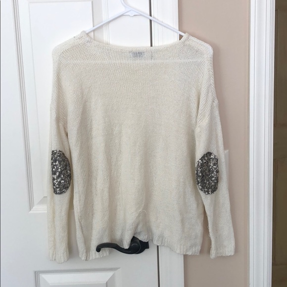 Tobi Cream Sweater with Elbow Detail - Picture 4 of 4
